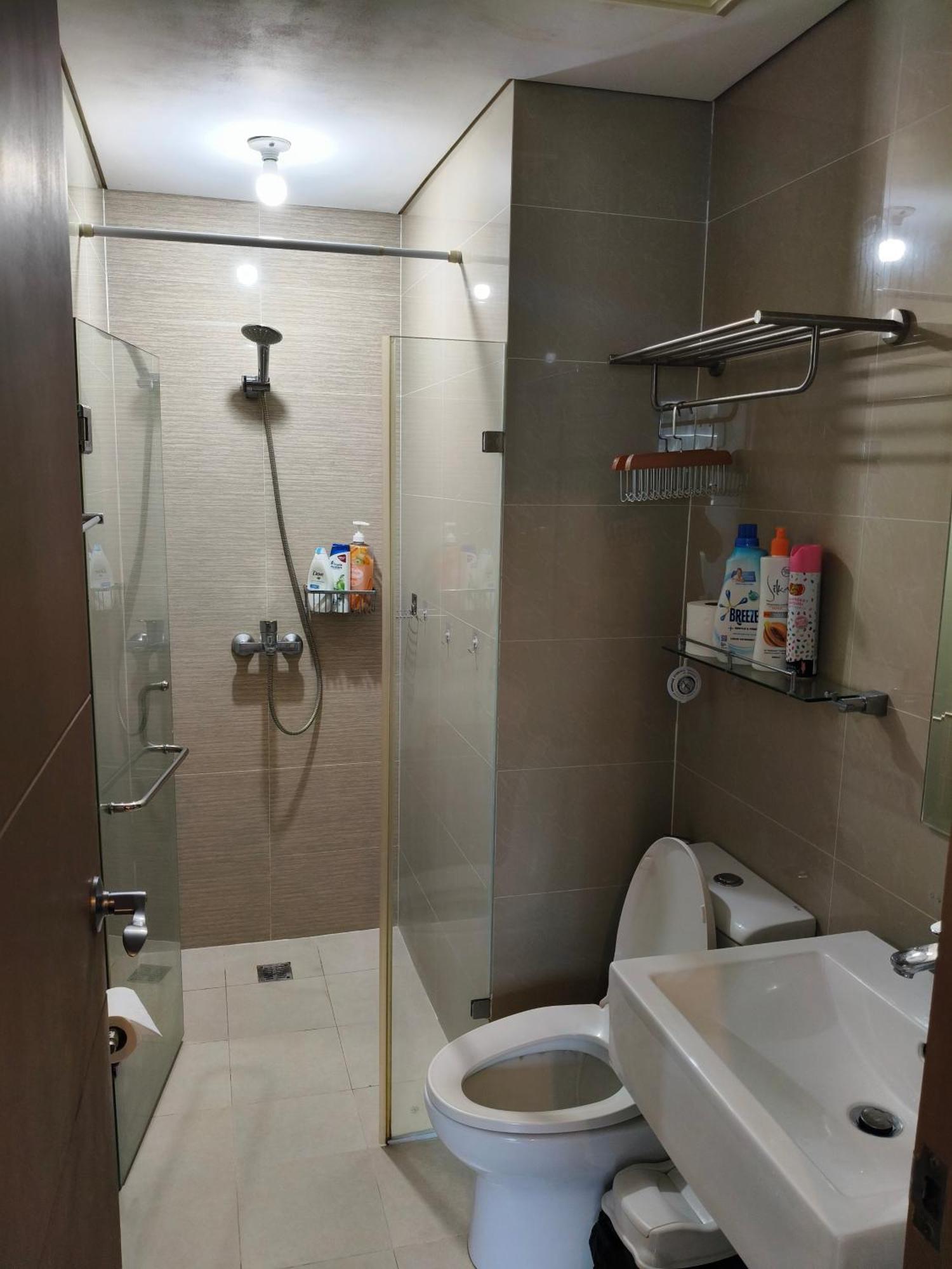 Ldn 5j - Condotel Newport Manila